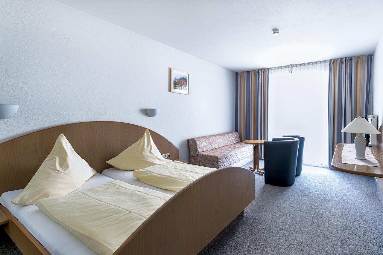 Gasthof - Hotel Kopf รีเกอ ภายนอก รูปภาพ
